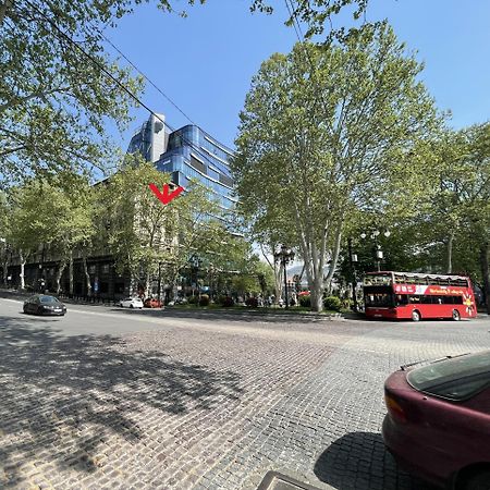 Freedom Square Apartment Tbilisi Ngoại thất bức ảnh
