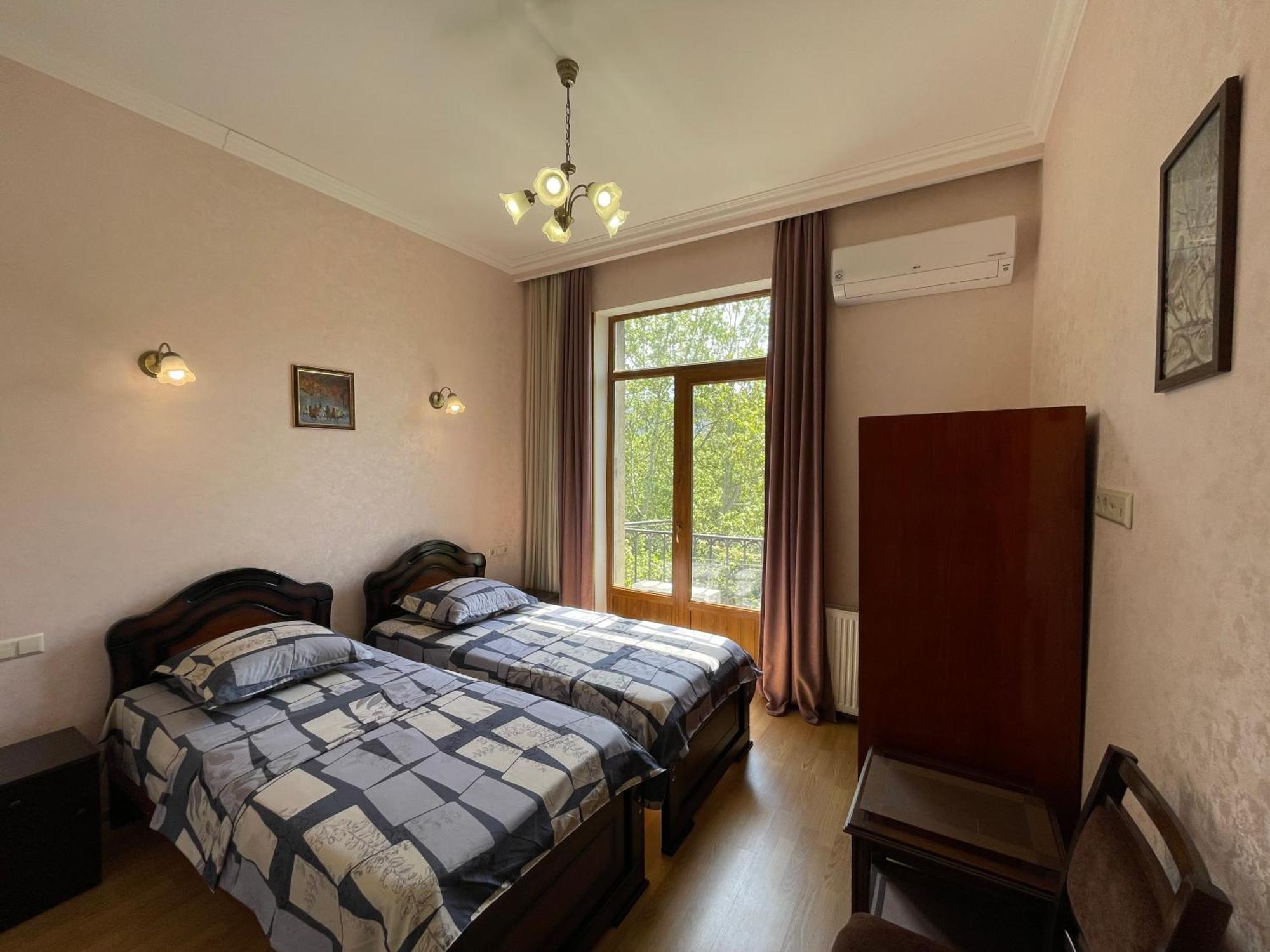 Freedom Square Apartment Tbilisi Ngoại thất bức ảnh